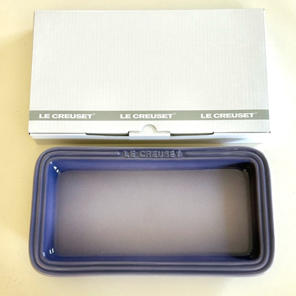 Le Creuset Rectangular Dish Tray Purple Blue Bell Rare - Picture 1 of 3